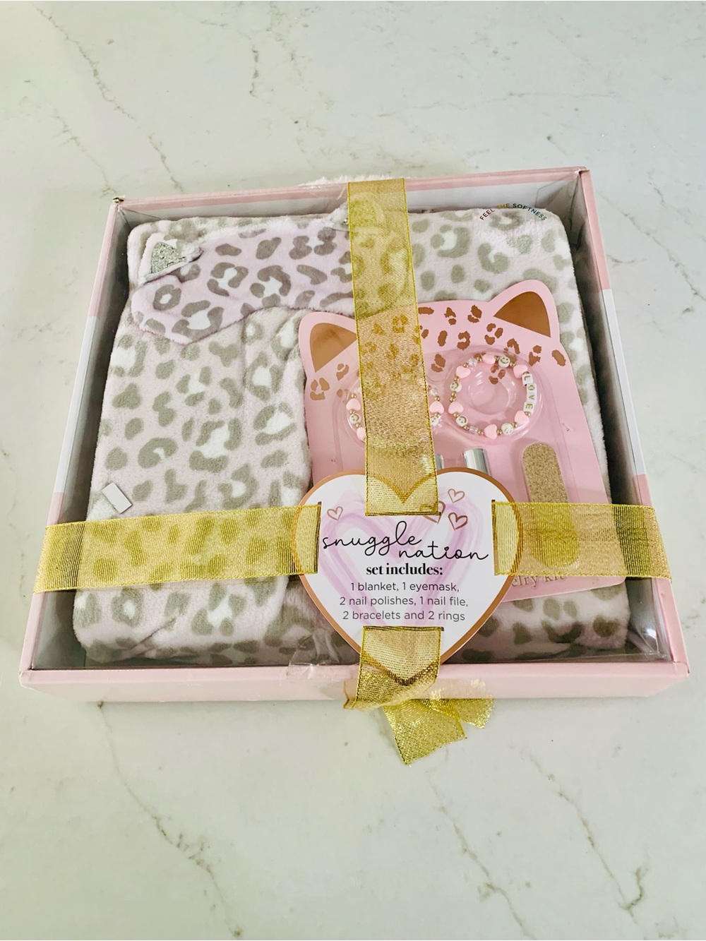 Snuggle Nation 9-Piece Girls Gift Set Pink Leopard Blanket Eyemask Jewelry New
